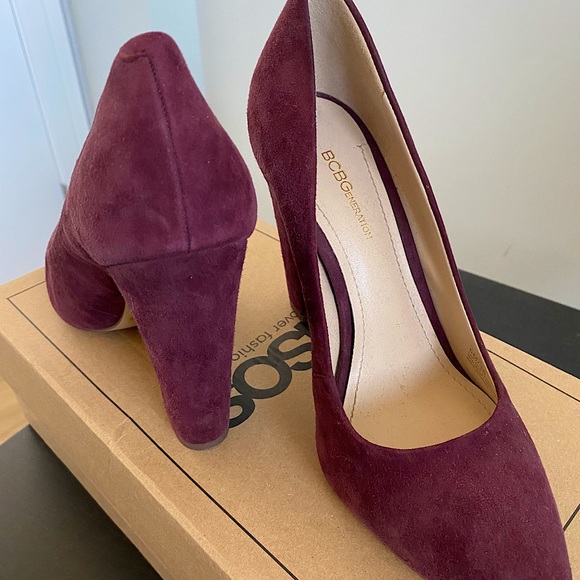 BCBGeneration Suede Pointed Pumps - Picture 6 of 6